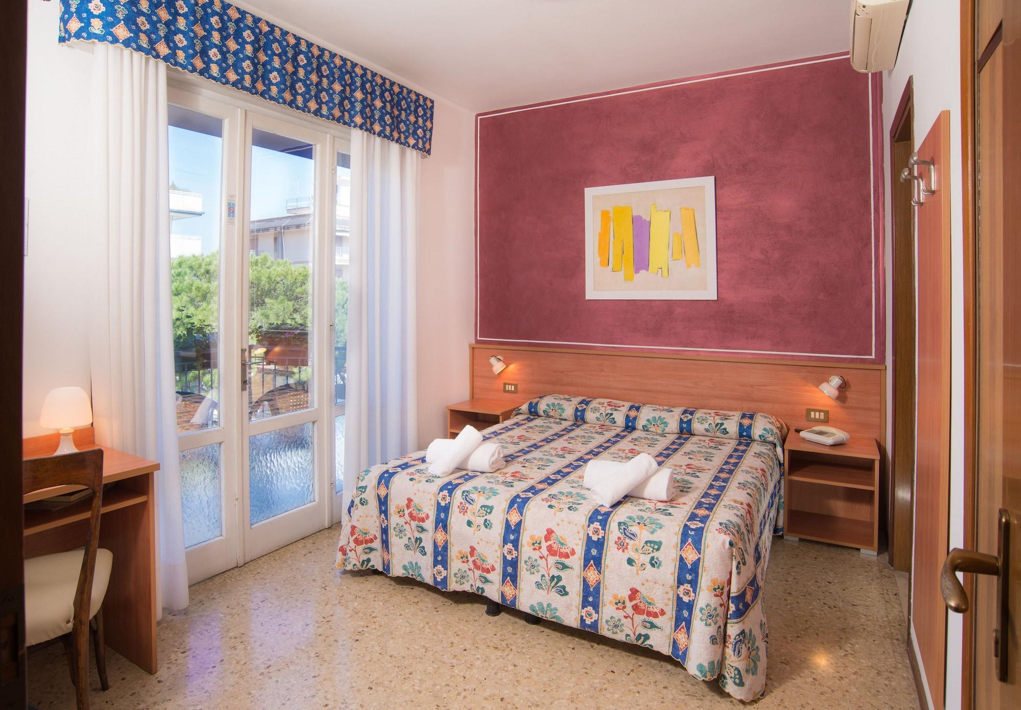 Hotel Azzorre Lido di Jesolo Bagian luar foto